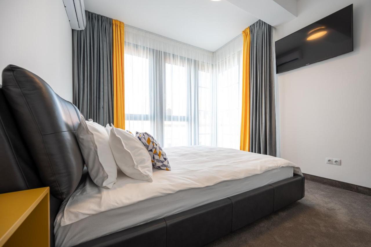 Calvin Aparthotel Oradea Εξωτερικό φωτογραφία