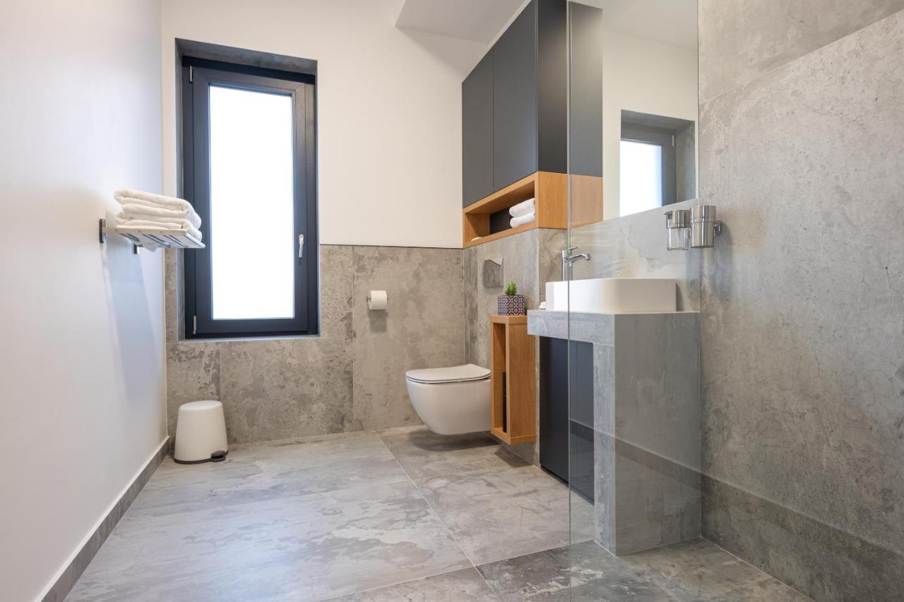 Calvin Aparthotel Oradea Εξωτερικό φωτογραφία