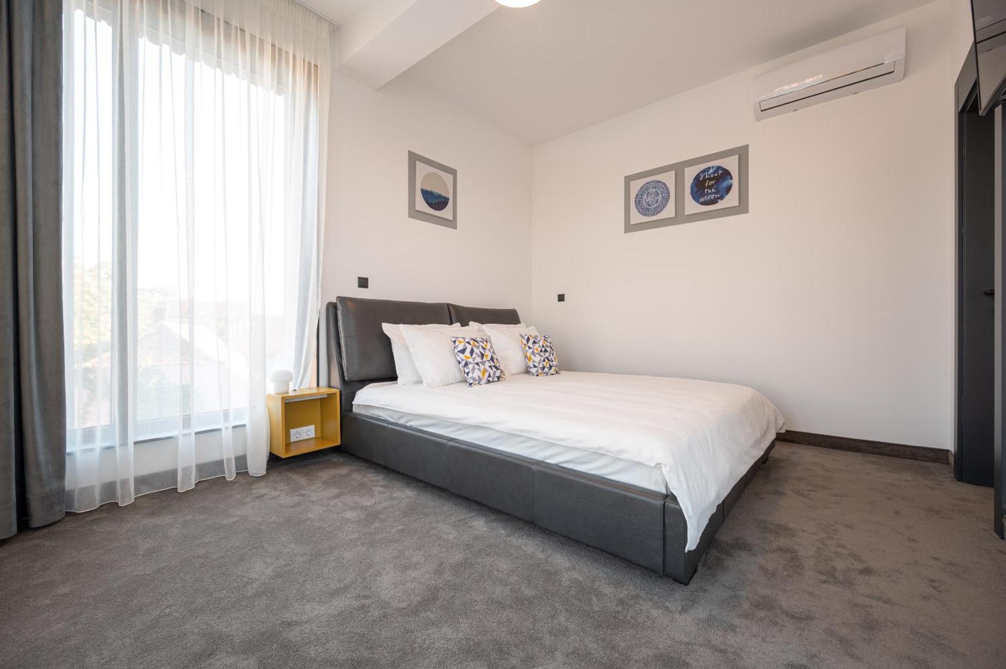 Calvin Aparthotel Oradea Δωμάτιο φωτογραφία